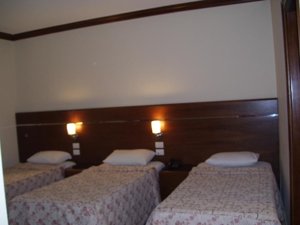 Pharaohs Hotel Giza Bagian luar foto